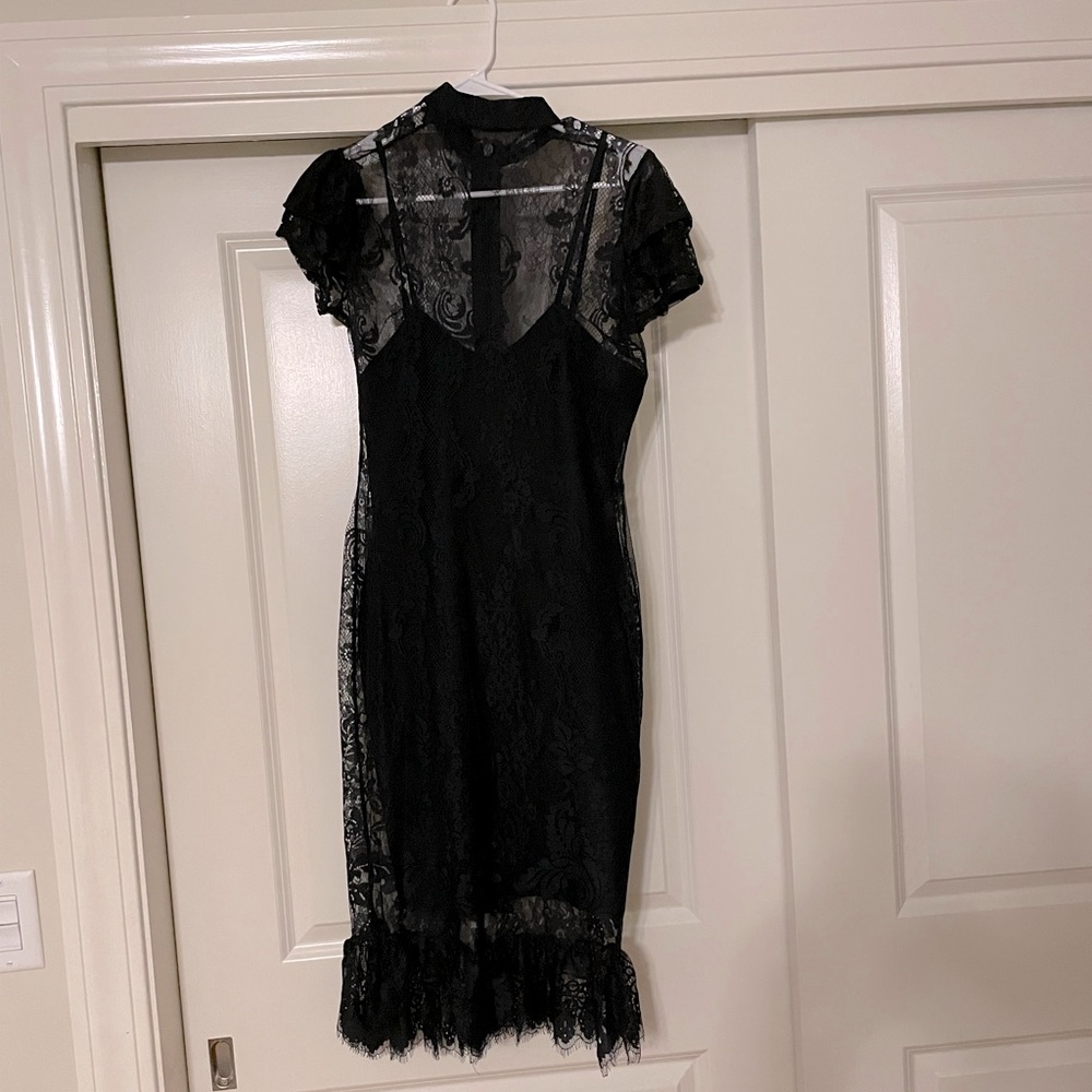 Black Lace Trumpet Dress